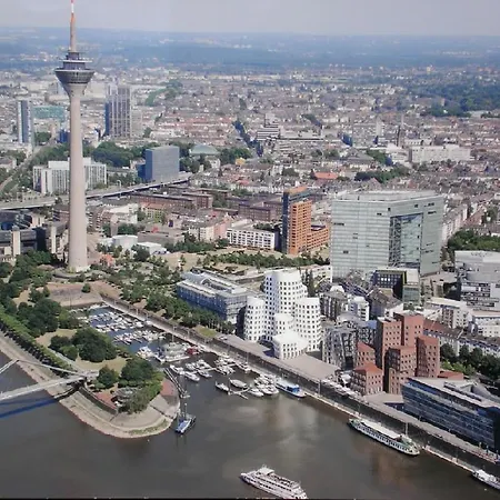 Maria Otis * Düsseldorf